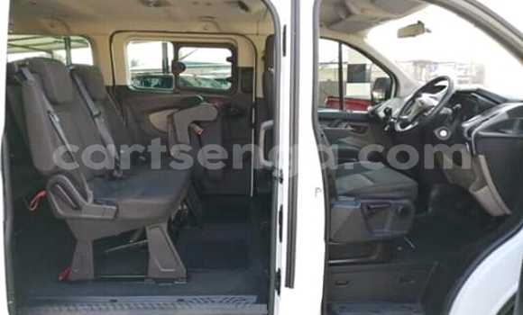 Buy Used Ford Tourneo Custom White Car in Mbabane in Manzini Buy Used Ford Tourneo Custom White Car in Mbabane in Manzini