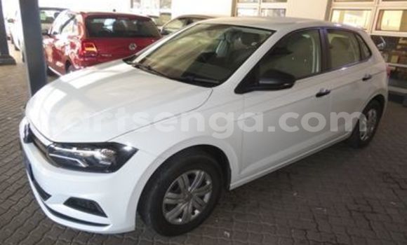 Acheter Occasion Voiture Volkswagen Polo Blanc à Ezulwini, Hhohho Acheter Occasion Voiture Volkswagen Polo Blanc à Ezulwini, Hhohho