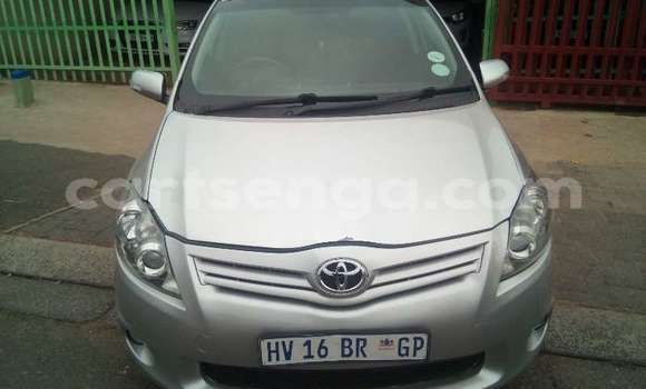 Buy Used Toyota Auris Silver Car in Mbabane in Manzini