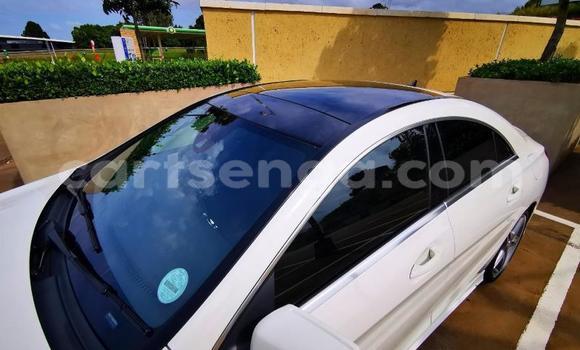 Buy Used Mercedes Viano White Car in Simunye in Lubombo District Buy Used Mercedes Viano White Car in Simunye in Lubombo District