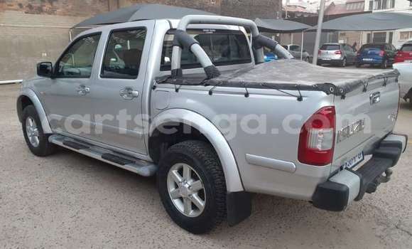 Buy Used Isuzu KB Silver Car in Ezulwini in Hhohho Buy Used Isuzu KB Silver Car in Ezulwini in Hhohho