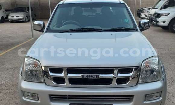 Buy Used Isuzu KB Silver Car in Ezulwini in Hhohho Buy Used Isuzu KB Silver Car in Ezulwini in Hhohho