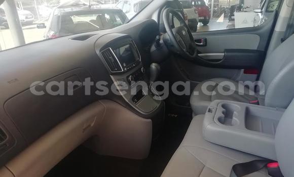 Acheter Occasion Voiture Hyundai H1 Blanc à Tabankulu, Lubombo District Acheter Occasion Voiture Hyundai H1 Blanc à Tabankulu, Lubombo District