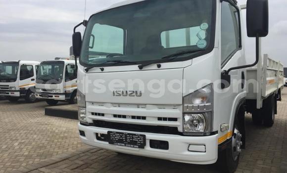 Acheter Occasion Utilitaire Isuzu FTR 850 Blanc à Hlatikulu, Shiselweni District Acheter Occasion Utilitaire Isuzu FTR 850 Blanc à Hlatikulu, Shiselweni District