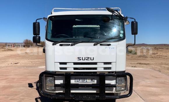 Acheter Occasion Utilitaire Isuzu FTR 850 Blanc à Ezulwini, Hhohho Acheter Occasion Utilitaire Isuzu FTR 850 Blanc à Ezulwini, Hhohho