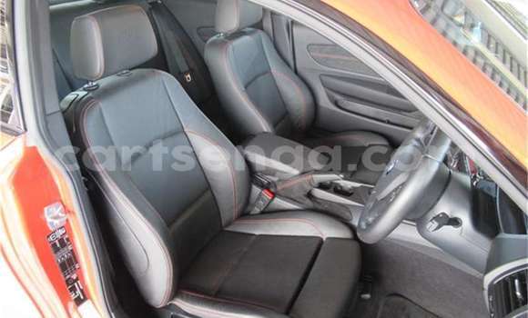 Nunua Ilio tumika BMW 1–Series Red Gari ndani ya Manzini nchini Manzini Nunua Ilio tumika BMW 1–Series Red Gari ndani ya Manzini nchini Manzini