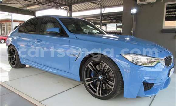Nunua Ilio tumika BMW 3–Series Blue Gari ndani ya Manzini nchini Manzini Nunua Ilio tumika BMW 3–Series Blue Gari ndani ya Manzini nchini Manzini