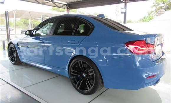 Nunua Ilio tumika BMW 3–Series Blue Gari ndani ya Manzini nchini Manzini Nunua Ilio tumika BMW 3–Series Blue Gari ndani ya Manzini nchini Manzini