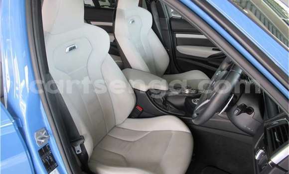Nunua Ilio tumika BMW 3–Series Blue Gari ndani ya Manzini nchini Manzini Nunua Ilio tumika BMW 3–Series Blue Gari ndani ya Manzini nchini Manzini
