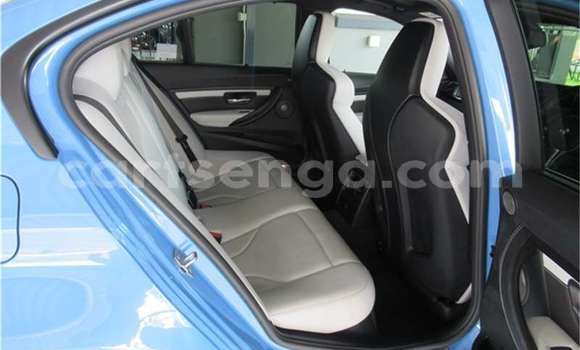 Nunua Ilio tumika BMW 3–Series Blue Gari ndani ya Manzini nchini Manzini Nunua Ilio tumika BMW 3–Series Blue Gari ndani ya Manzini nchini Manzini