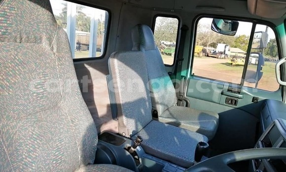 Nunua Ilio tumika Nissan UD White Lori ndani ya Manzini nchini Manzini Nunua Ilio tumika Nissan UD White Lori ndani ya Manzini nchini Manzini