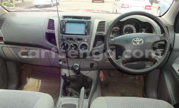Buy Used Toyota Hilux Red Car in Mbabane in Manzini Buy Used Toyota Hilux Red Car in Mbabane in Manzini
