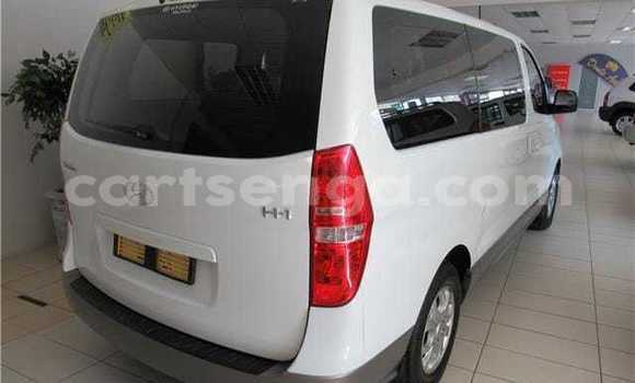 Buy Used Hyundai H1 White Car in Big Bend in Lubombo Buy Used Hyundai H1 White Car in Big Bend in Lubombo
