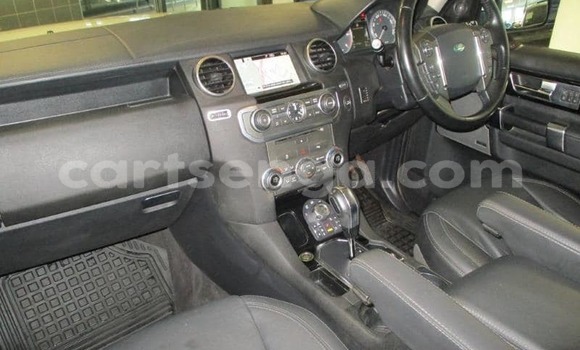 Nunua Ilio tumika Land Rover Discovery White Gari ndani ya Manzini nchini Manzini Nunua Ilio tumika Land Rover Discovery White Gari ndani ya Manzini nchini Manzini