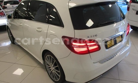 Nunua Ilio tumika Mercedes‒Benz B-klasse White Gari ndani ya Manzini nchini Manzini Nunua Ilio tumika Mercedes‒Benz B-klasse White Gari ndani ya Manzini nchini Manzini