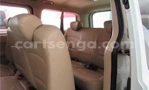 Buy Used Hyundai H1 White Car in Big Bend in Lubombo Buy Used Hyundai H1 White Car in Big Bend in Lubombo