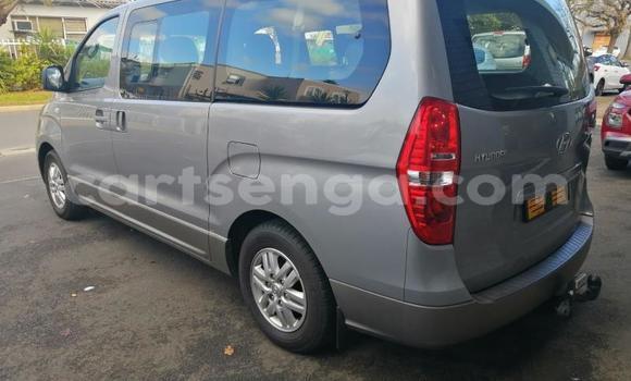 Buy Used Hyundai H1 Silver Car in Mbabane in Manzini Buy Used Hyundai H1 Silver Car in Mbabane in Manzini