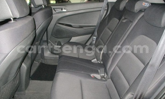 Nunua Ilio tumika Hyundai Tucson Silver Gari ndani ya Manzini nchini Manzini Nunua Ilio tumika Hyundai Tucson Silver Gari ndani ya Manzini nchini Manzini