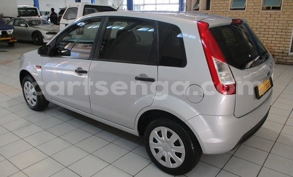 Nunua Ilio tumika Ford Fiesta Silver Gari ndani ya Mbabane nchini Manzini Nunua Ilio tumika Ford Fiesta Silver Gari ndani ya Mbabane nchini Manzini