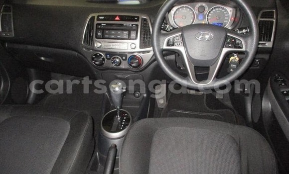 Nunua Ilio tumika Hyundai i20 Blue Gari ndani ya Mbabane nchini Manzini Nunua Ilio tumika Hyundai i20 Blue Gari ndani ya Mbabane nchini Manzini