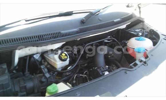 Buy Used Volkswagen Caravelle White Car in Big Bend in Lubombo Buy Used Volkswagen Caravelle White Car in Big Bend in Lubombo