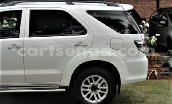 Buy Used Toyota Fortuner White Car in Manzini in Manzini Buy Used Toyota Fortuner White Car in Manzini in Manzini