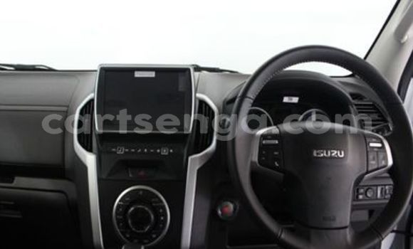 Buy Used Isuzu KB White Car in Kwaluseni in Manzini Buy Used Isuzu KB White Car in Kwaluseni in Manzini