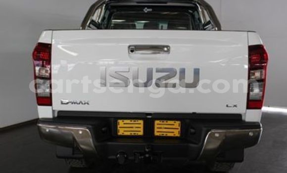 Buy Used Isuzu KB White Car in Kwaluseni in Manzini Buy Used Isuzu KB White Car in Kwaluseni in Manzini