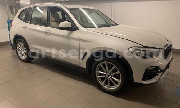 Nunua Ilio tumika BMW X3 White Gari ndani ya Malkerns nchini Manzini Nunua Ilio tumika BMW X3 White Gari ndani ya Malkerns nchini Manzini