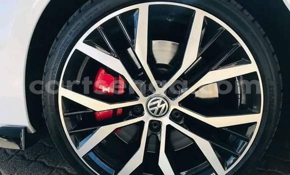 Buy Used Volkswagen Golf White Car in Vuvulane in Lubombo District Buy Used Volkswagen Golf White Car in Vuvulane in Lubombo District