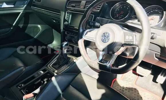 Buy Used Volkswagen Golf White Car in Vuvulane in Lubombo District Buy Used Volkswagen Golf White Car in Vuvulane in Lubombo District