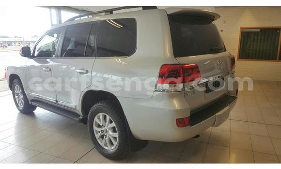 Nunua Ilio tumika Toyota Land Cruiser Silver Gari ndani ya Mbabane nchini Manzini Nunua Ilio tumika Toyota Land Cruiser Silver Gari ndani ya Mbabane nchini Manzini