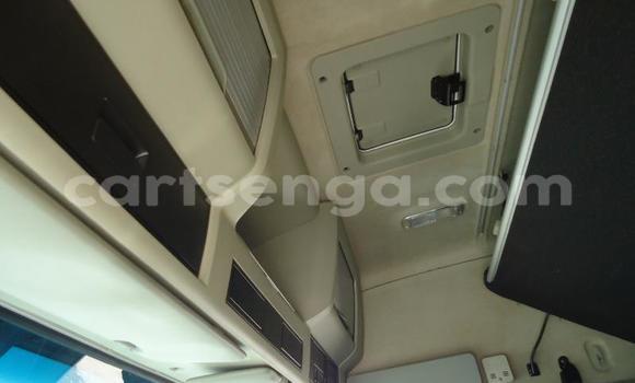 Buy Used Volvo F4 White Truck in Ezulwini in Hhohho Buy Used Volvo F4 White Truck in Ezulwini in Hhohho