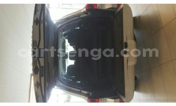 Nunua Ilio tumika Toyota Land Cruiser Silver Gari ndani ya Mbabane nchini Manzini Nunua Ilio tumika Toyota Land Cruiser Silver Gari ndani ya Mbabane nchini Manzini