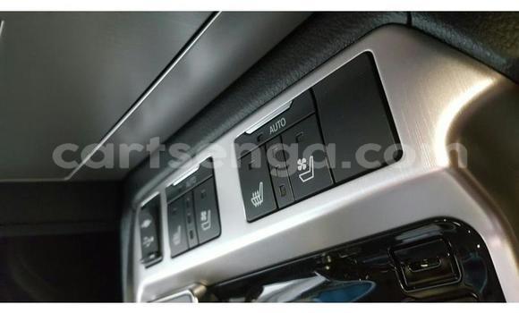 Nunua Ilio tumika Toyota Land Cruiser Silver Gari ndani ya Mbabane nchini Manzini Nunua Ilio tumika Toyota Land Cruiser Silver Gari ndani ya Mbabane nchini Manzini