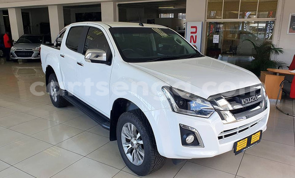Buy Used Isuzu KB White Car in Big Bend in Lubombo Buy Used Isuzu KB White Car in Big Bend in Lubombo
