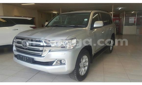 Nunua Ilio tumika Toyota Land Cruiser Silver Gari ndani ya Mbabane nchini Manzini Nunua Ilio tumika Toyota Land Cruiser Silver Gari ndani ya Mbabane nchini Manzini