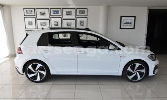 Buy Used Volkswagen Golf White Car in Manzini in Manzini Buy Used Volkswagen Golf White Car in Manzini in Manzini