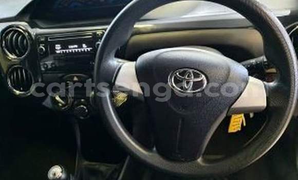 Nunua Ilio tumika Toyota Etios Beige Gari ndani ya Manzini nchini Manzini Nunua Ilio tumika Toyota Etios Beige Gari ndani ya Manzini nchini Manzini