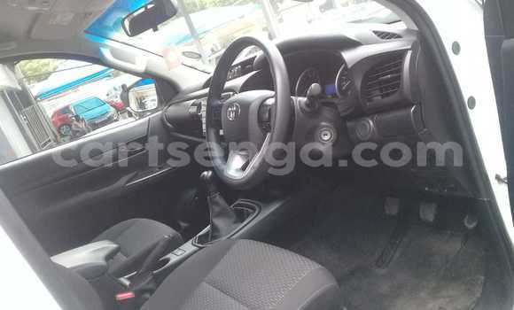 Acheter Occasion Voiture Toyota Hilux Blanc à Manzini, Manzini Acheter Occasion Voiture Toyota Hilux Blanc à Manzini, Manzini