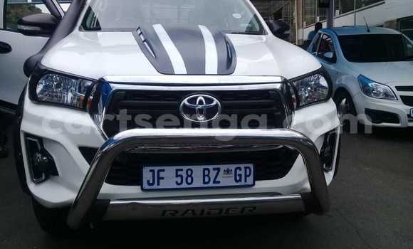 Acheter Occasion Voiture Toyota Hilux Blanc à Manzini, Manzini Acheter Occasion Voiture Toyota Hilux Blanc à Manzini, Manzini