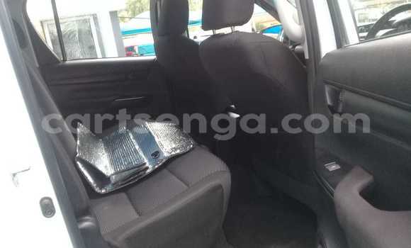 Acheter Occasion Voiture Toyota Hilux Blanc à Manzini, Manzini Acheter Occasion Voiture Toyota Hilux Blanc à Manzini, Manzini
