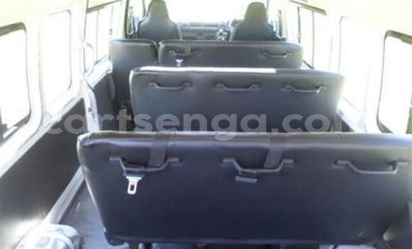 Acheter Occasion Voiture Toyota Hiace Blanc à Ezulwini, Hhohho Acheter Occasion Voiture Toyota Hiace Blanc à Ezulwini, Hhohho