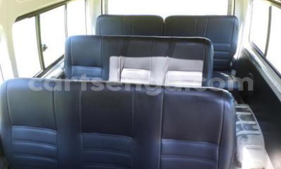 Acheter Occasion Voiture Toyota Hiace Blanc à Ezulwini, Hhohho Acheter Occasion Voiture Toyota Hiace Blanc à Ezulwini, Hhohho