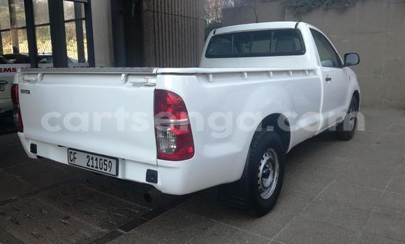 Acheter Occasion Voiture Toyota Hilux Blanc à Manzini, Manzini Acheter Occasion Voiture Toyota Hilux Blanc à Manzini, Manzini