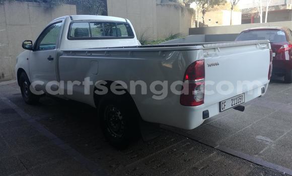 Acheter Occasion Voiture Toyota Hilux Blanc à Manzini, Manzini Acheter Occasion Voiture Toyota Hilux Blanc à Manzini, Manzini