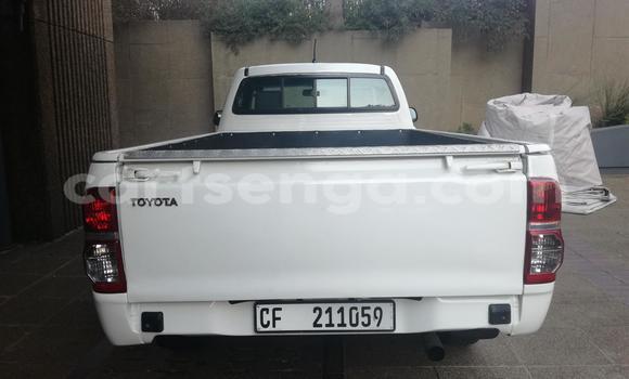 Acheter Occasion Voiture Toyota Hilux Blanc à Manzini, Manzini Acheter Occasion Voiture Toyota Hilux Blanc à Manzini, Manzini