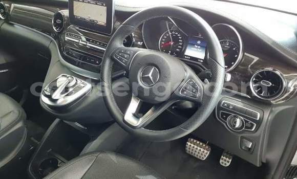 Acheter Occasion Voiture Mercedes‒Benz Viano Blanc à Manzini, Manzini Acheter Occasion Voiture Mercedes‒Benz Viano Blanc à Manzini, Manzini