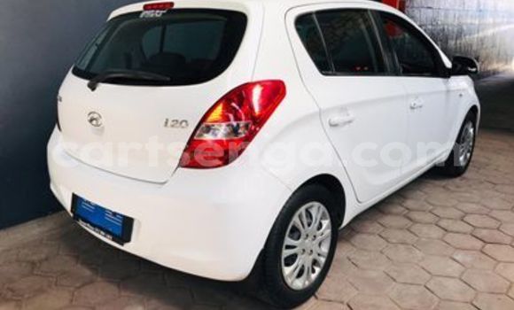Buy Used Hyundai i20 White Car in Manzini in Manzini Buy Used Hyundai i20 White Car in Manzini in Manzini