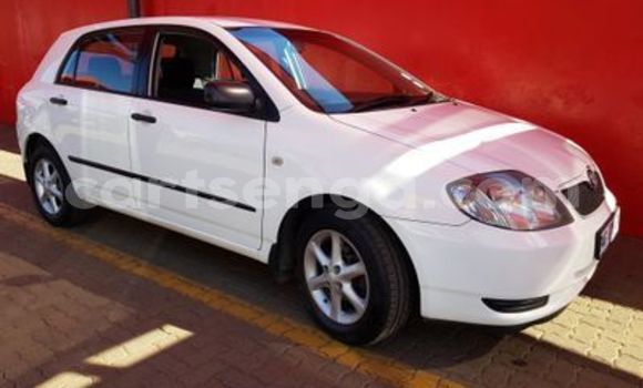 Nunua Ilio tumika Toyota Runx White Gari ndani ya Manzini nchini Manzini